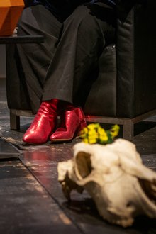 Bild zu Villa Wild # 20: Vom Totentanz-Motiv. Copyright: © IKVC, Foto: Jürgen Schabel